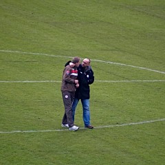 Stani umarmt Truller